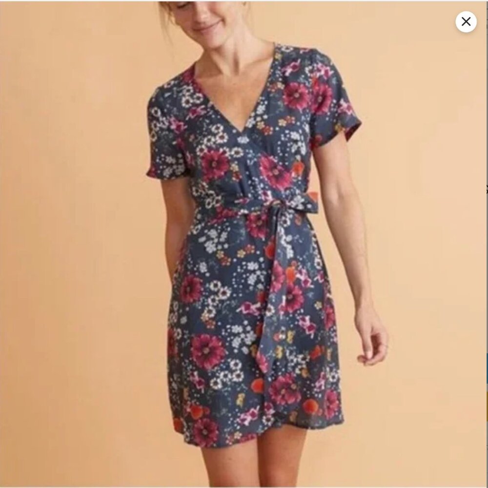 Marine Layer Frances Linen Wrap Dress - Eclipse Floral, size Small